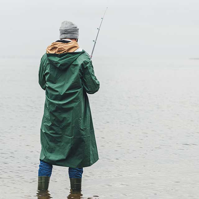 fishing-in-rain-tips